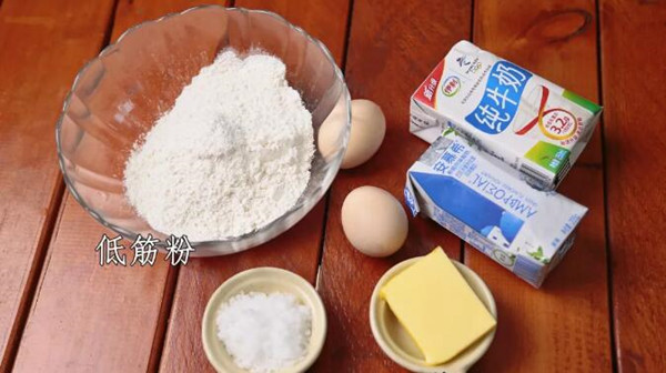 想要学习简单易上手的酸奶松饼的做法?快来欧艺-重庆烘焙培训学起来!