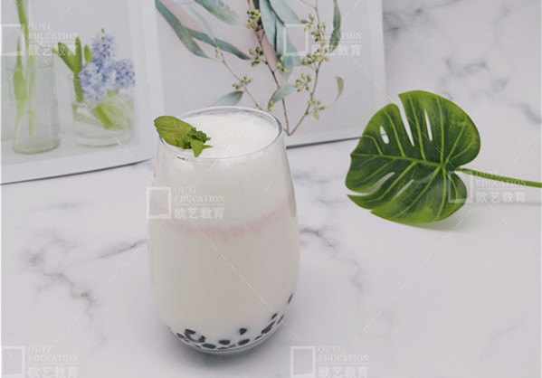 重庆奶茶冷饮培训,在哪里可以学奶茶冷饮,重庆欧艺培训学校