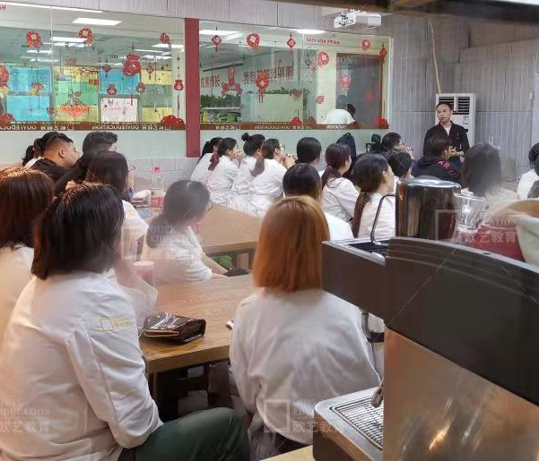 重庆欧艺、欧艺西点、西点培训学校