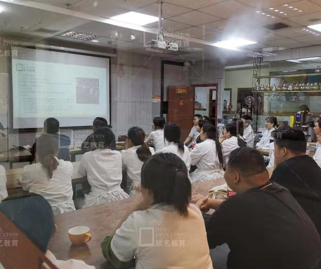 重庆欧艺、欧艺西点、西点培训学校