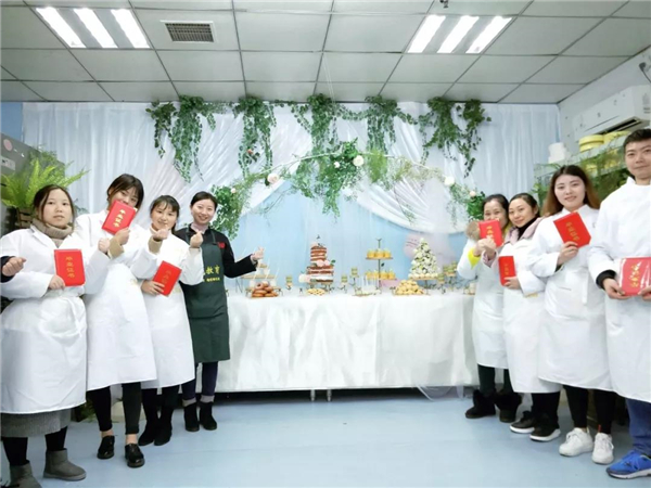 零基础学西点蛋糕去哪里好