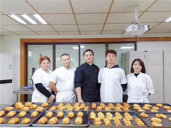 零基础学西点蛋糕去哪里好