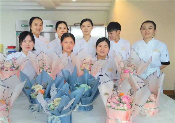 西点培训学校、西点培训、重庆欧艺学校