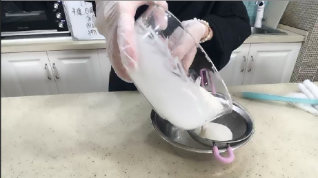 重庆欧艺西点芋泥紫薯蛋糕配方