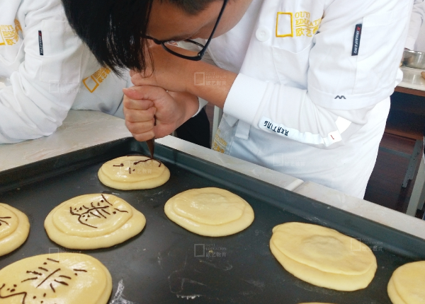 没文化学点什么好、女生没文化学点什么、学点什么技术挣钱